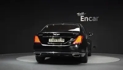 Genesis EQ900