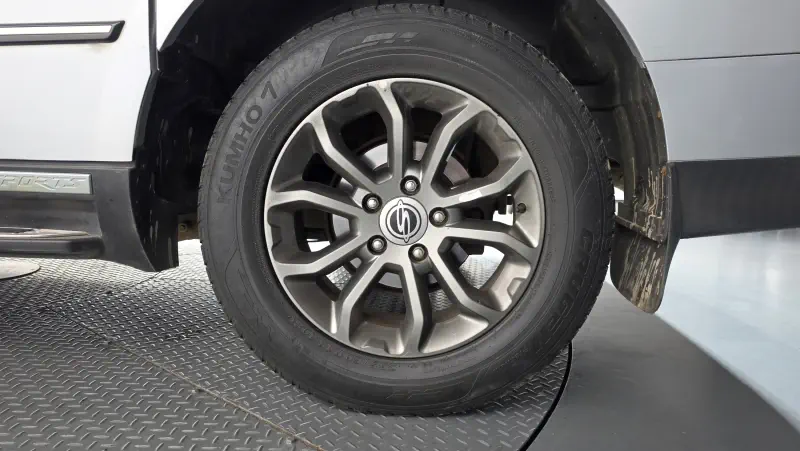 SsangYong Korando Sports