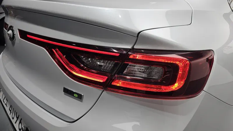 Renault Samsung SM6