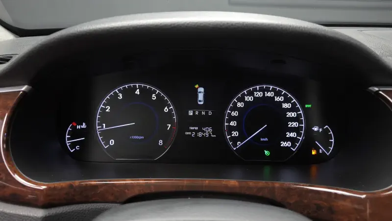 Hyundai Equus