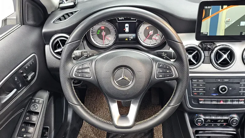 Mercedes-Benz GLA-Class