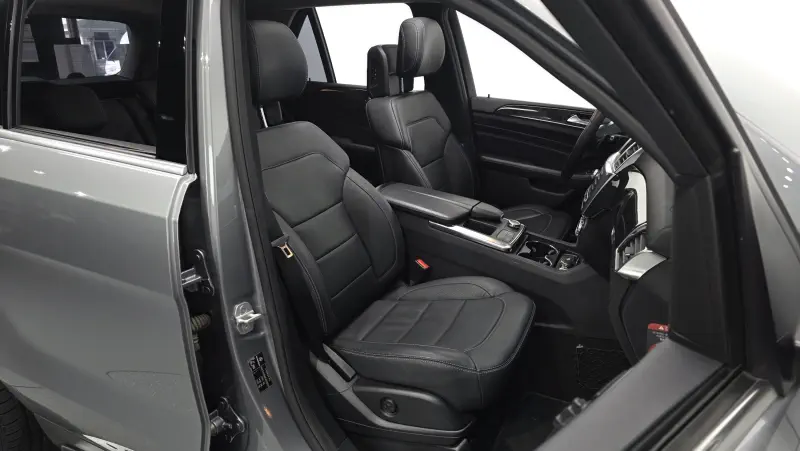 Mercedes-Benz M-class