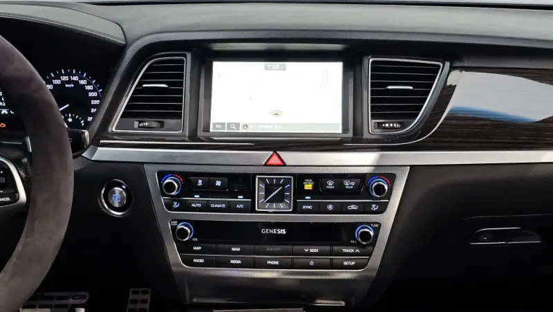 Genesis G80