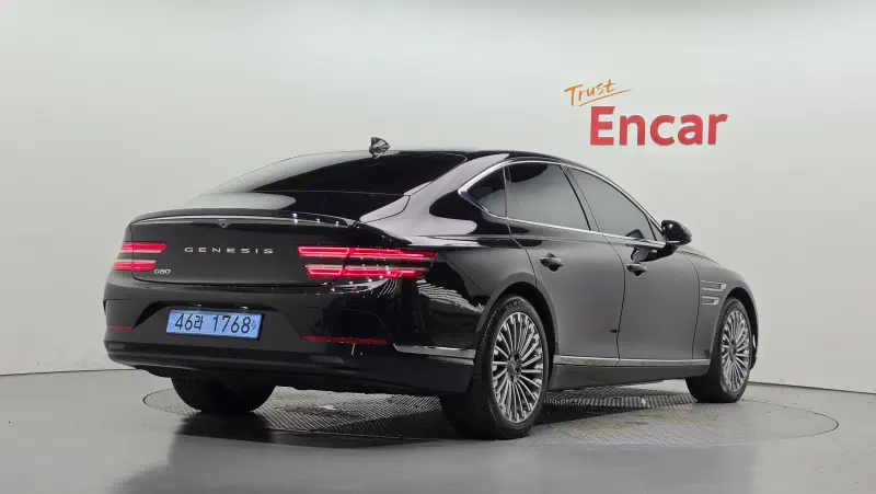 Genesis Electrified G80