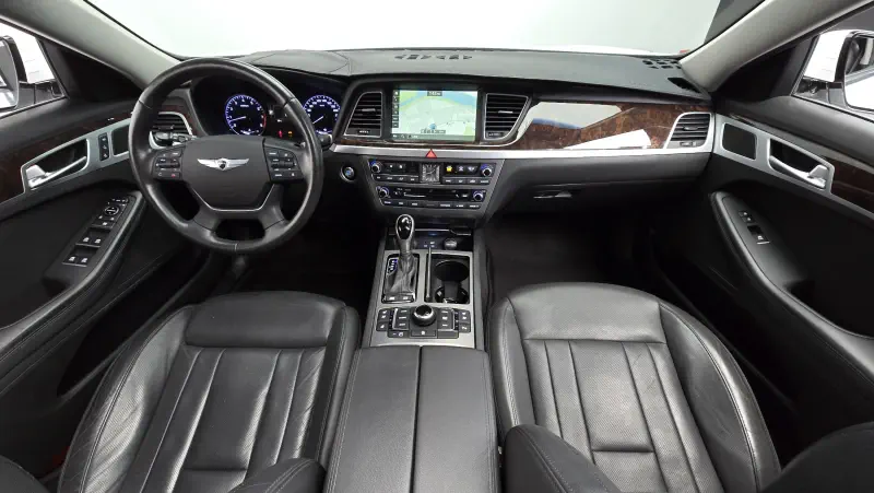 Hyundai Genesis