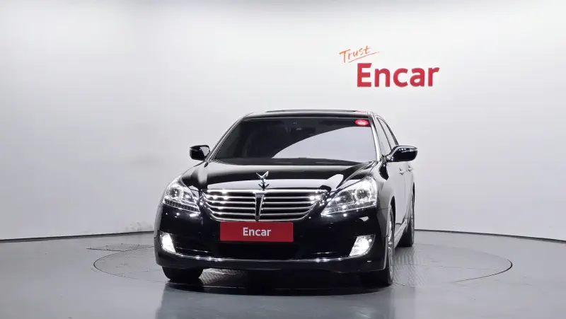 Hyundai Equus