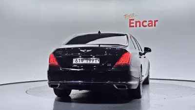 Genesis EQ900