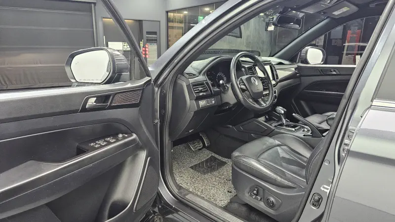 SsangYong Rexton Sports Khan