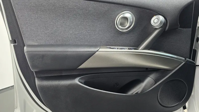Genesis GV60
