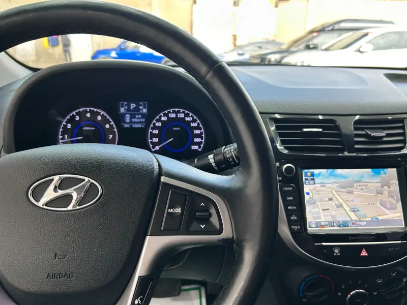 Hyundai Accent