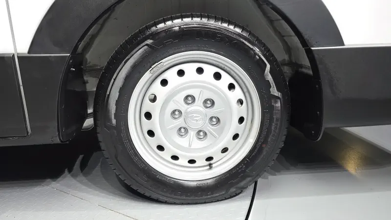 Hyundai ST1