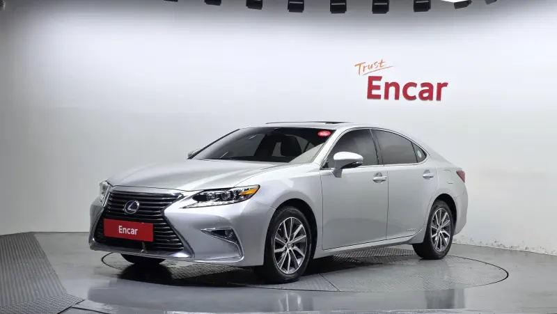 Lexus ES300h