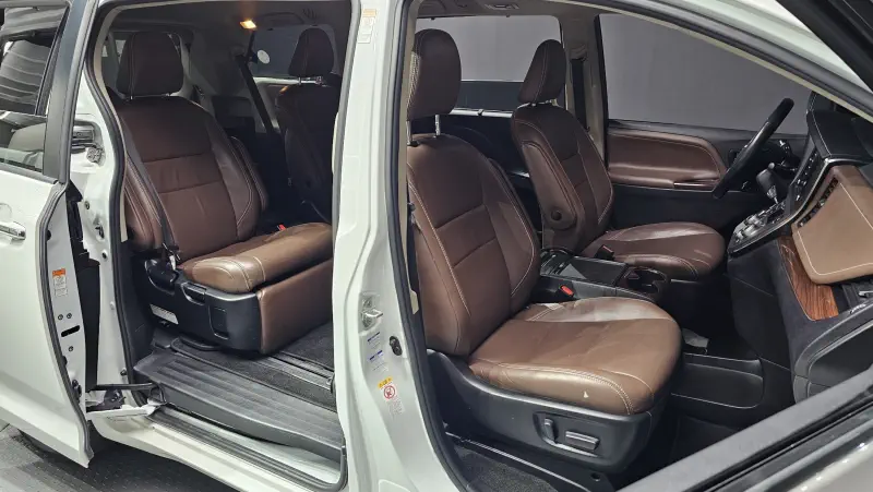 Toyota Sienna
