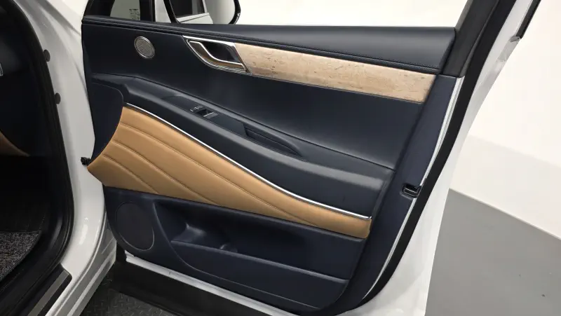 Купить Genesis GV80 Gyeonggi из Кореи