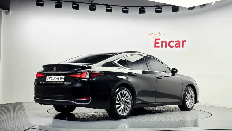 Lexus ES300h