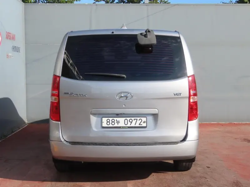Hyundai Grand Starex