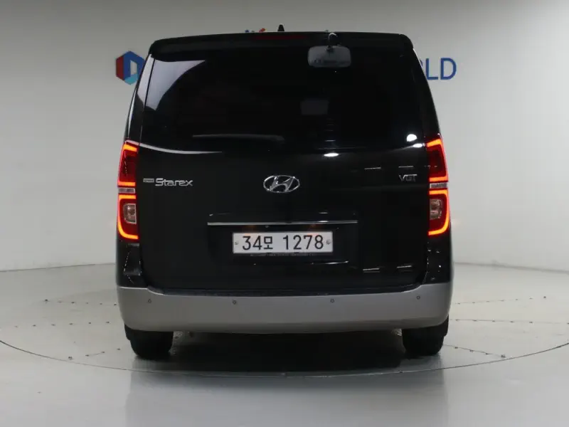 Hyundai Grand Starex