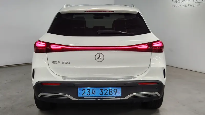 Mercedes-Benz EQA