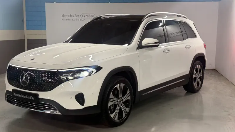 Mercedes-Benz EQB