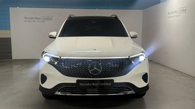 Mercedes-Benz EQB