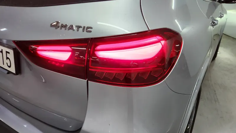 Mercedes-Benz GLA-Class