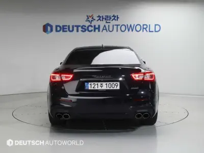 Maserati Ghibli