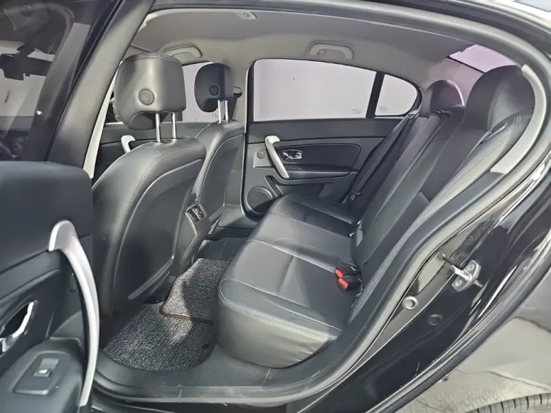 Renault Samsung SM5