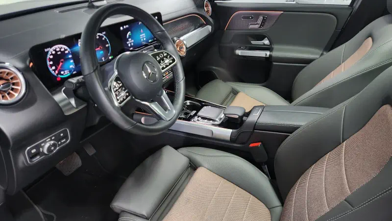 Mercedes-Benz EQB