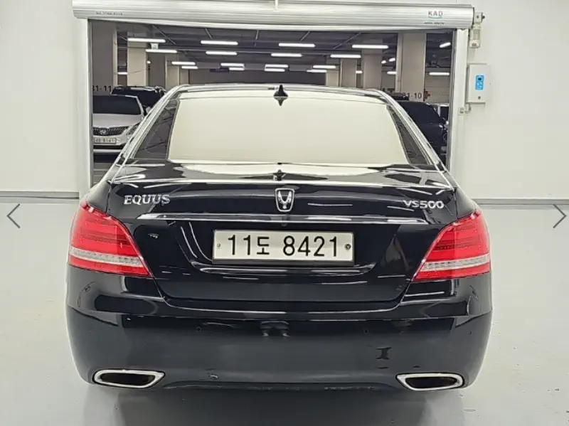 Hyundai Equus