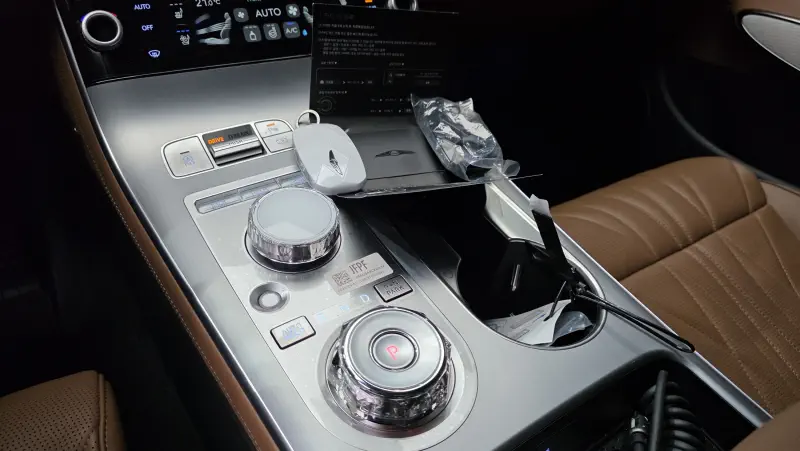 Genesis GV70