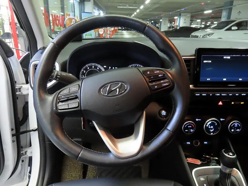 Hyundai Venue