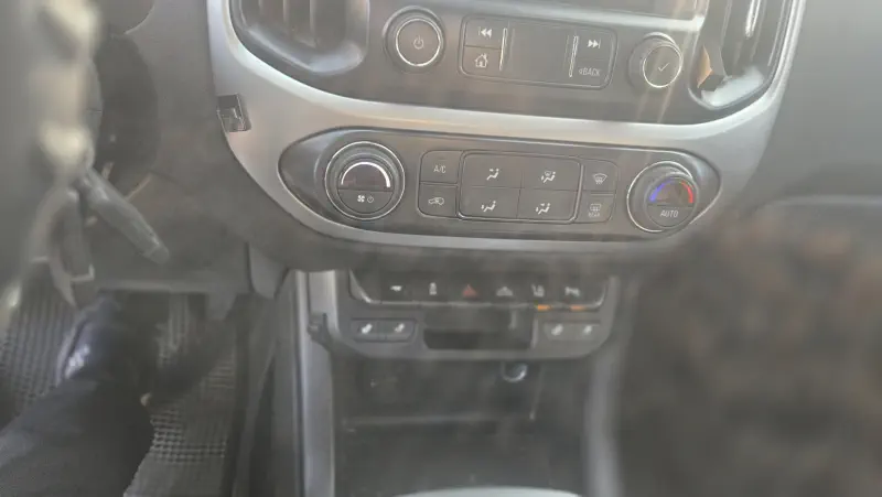 Chevrolet (GM Daewoo) Colorado