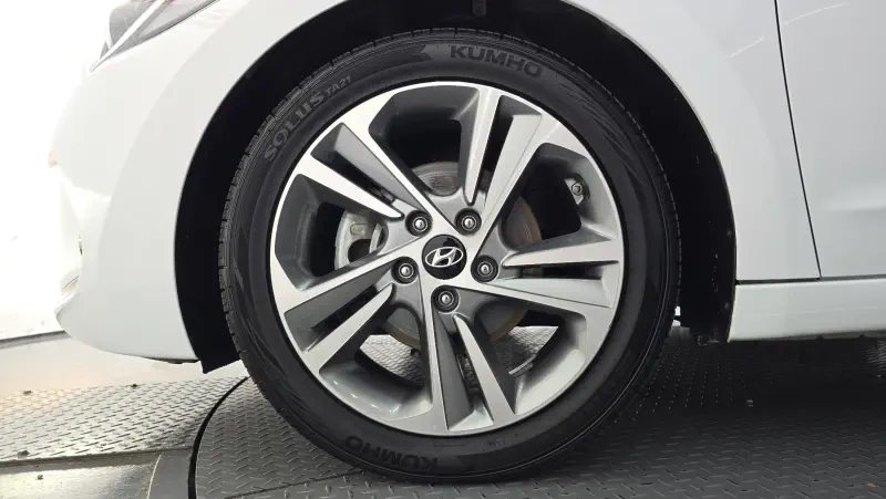 Hyundai Avante