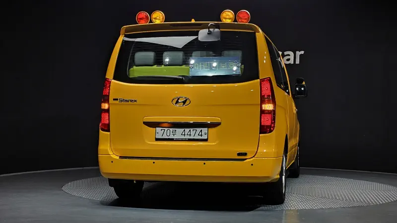 Hyundai Grand Starex