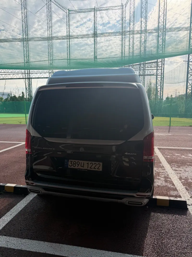 Mercedes-Benz V-Class