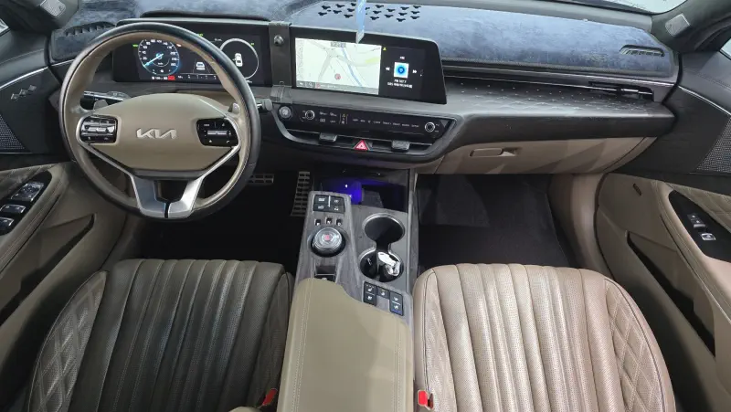 Kia K8