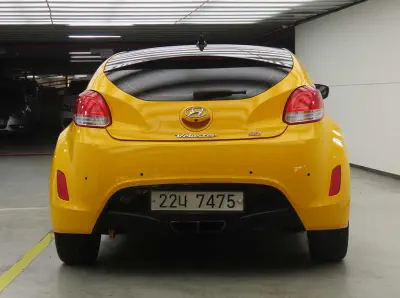 Hyundai Veloster
