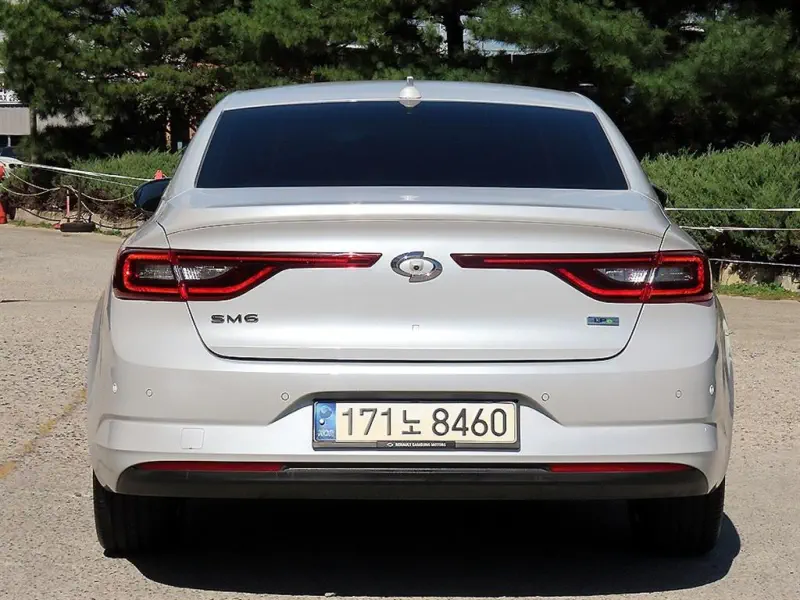 Renault Samsung SM6
