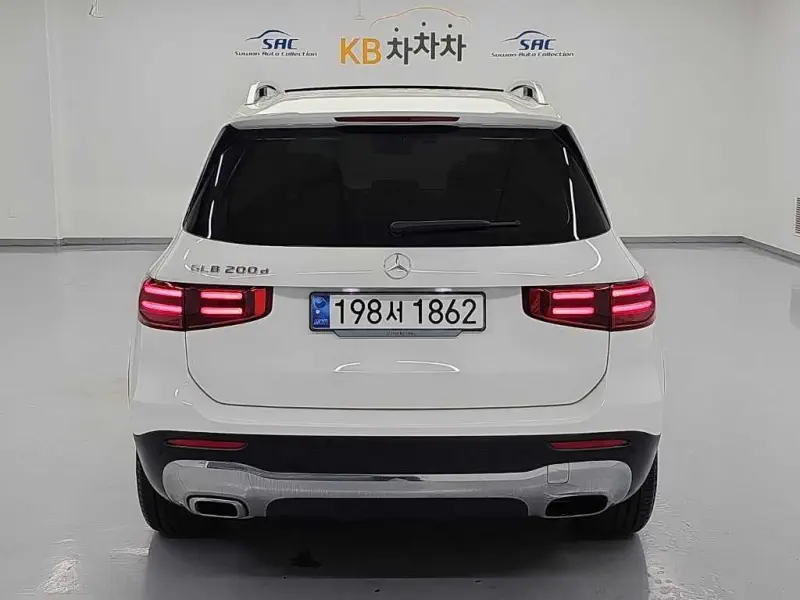 Mercedes-Benz GLB-Class