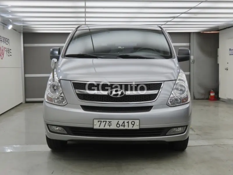 Hyundai Grand Starex