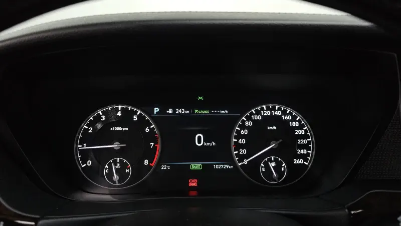 Genesis EQ900