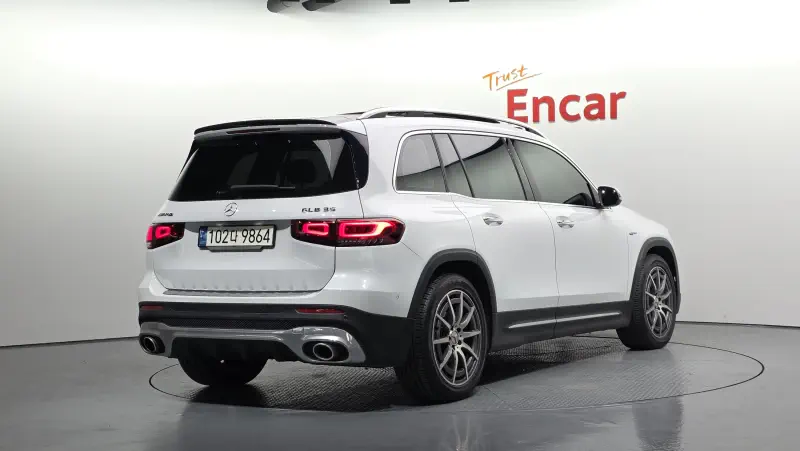 Mercedes-Benz GLB-Class