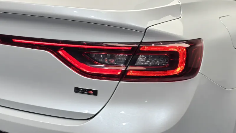 Renault Samsung SM6