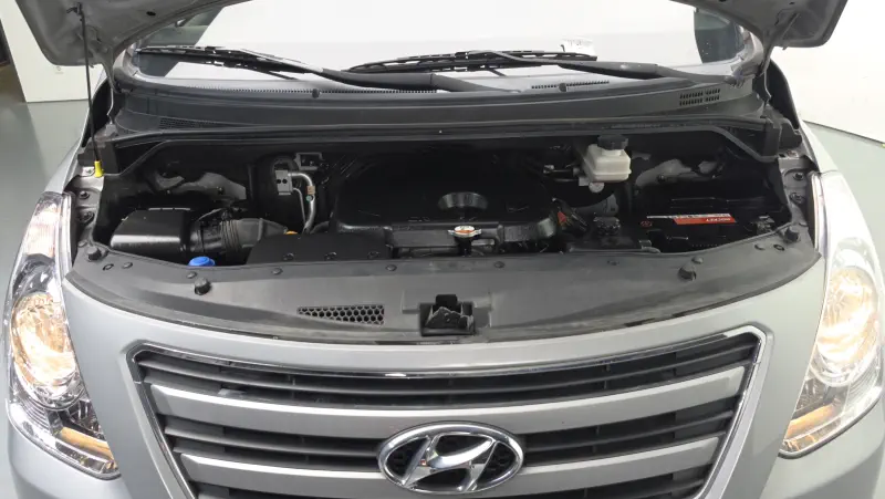 Hyundai Grand Starex
