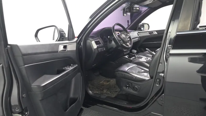 SsangYong Rexton Sports Khan