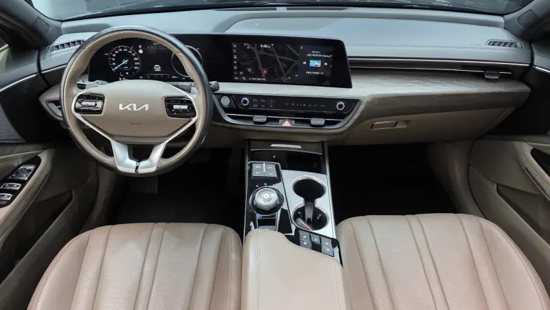 Kia K8