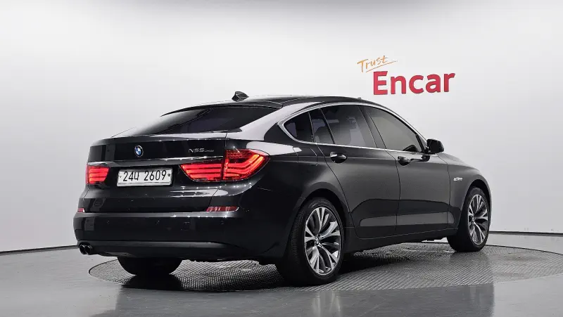 BMW 5-Series Gran Turismo