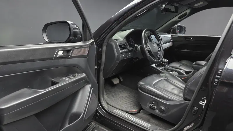SsangYong Rexton Sports Khan