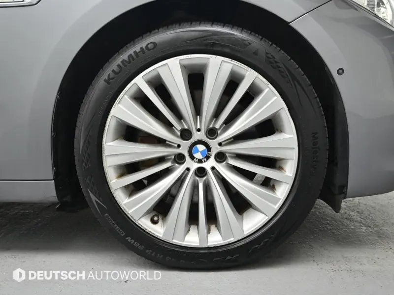 BMW 5-Series Gran Turismo
