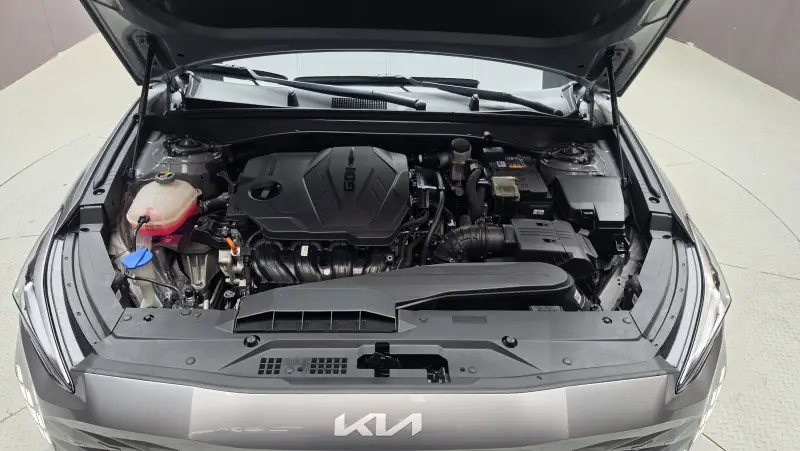 Kia K8